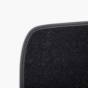 2017-2023 | Model 3 Carpet Front Trunk Mat